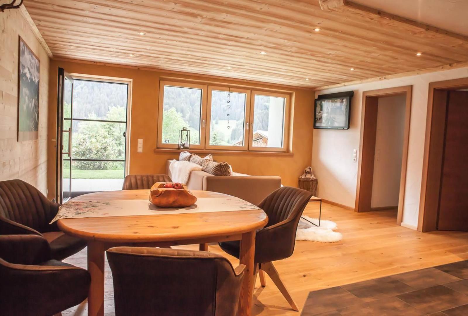 Alpenzauber Apartment Montafon Sankt Gallenkirch Luaran gambar
